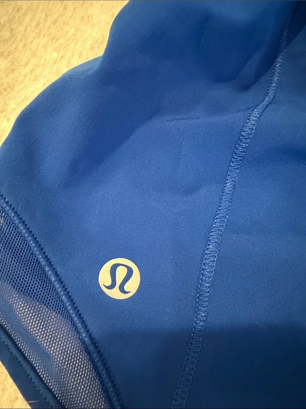Lululemon Hotty hot short-HR/4”/size 6 royal blue color w/ liner - Picture 3 of 4